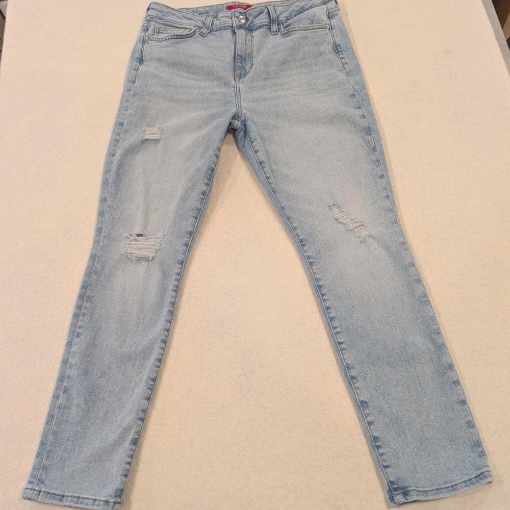 GUESS Light Wash Distressed Skinny Jeans Womens 31 Stretch Mid Rise Q40A56